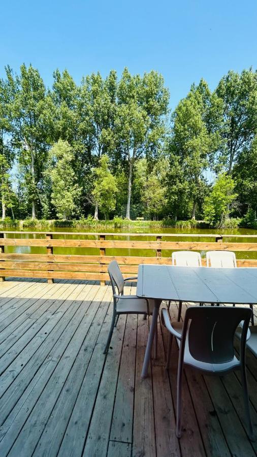 Chalet Avec Terrasse Sur Pilotis Vue Sur L'Etang Rue  Exterior photo